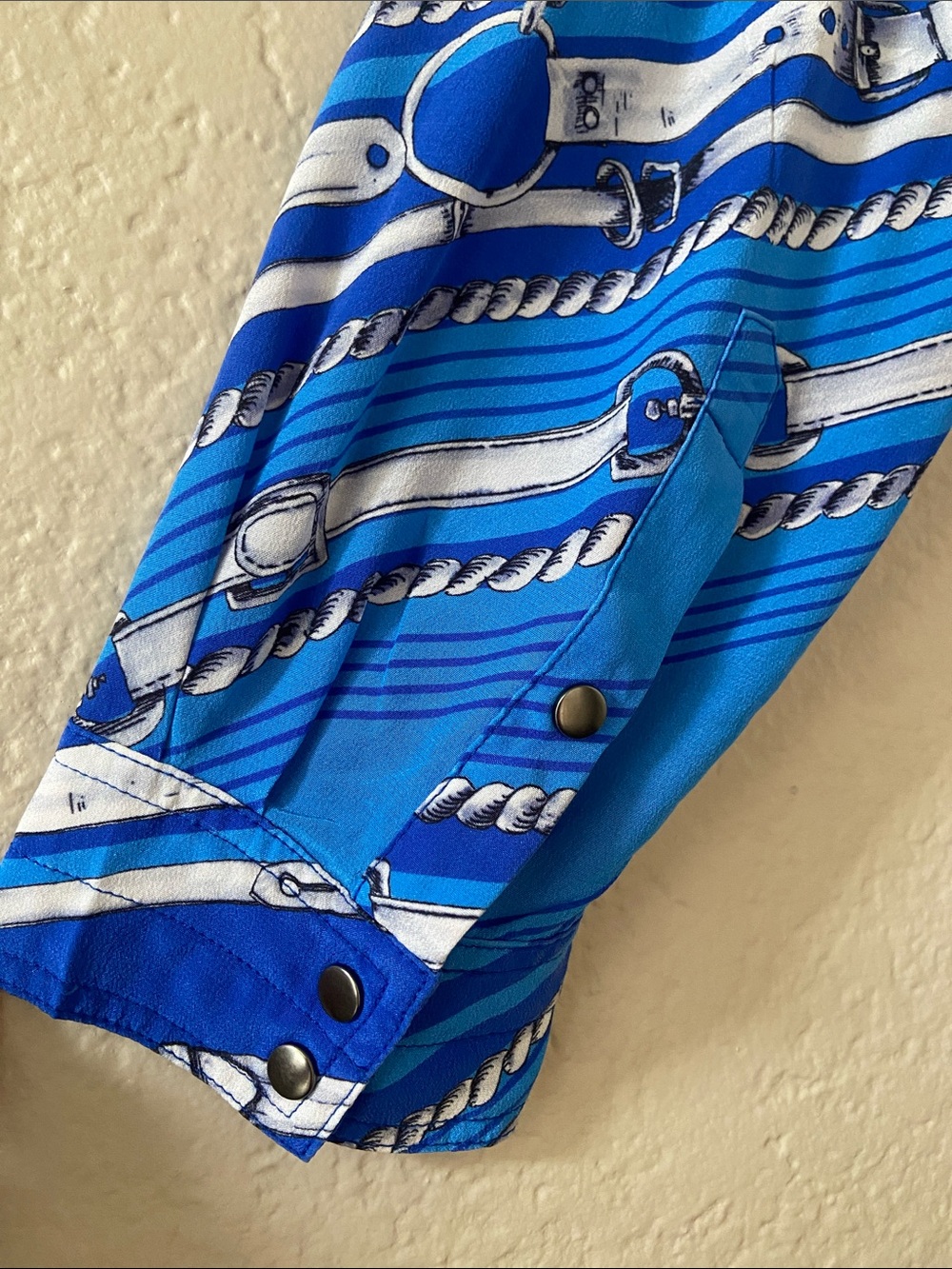 Tyler Boe Olivia Silk Bold Blue Equestrian Chain and Belt Pattern Blouse. Size M - Picture 5 of 13